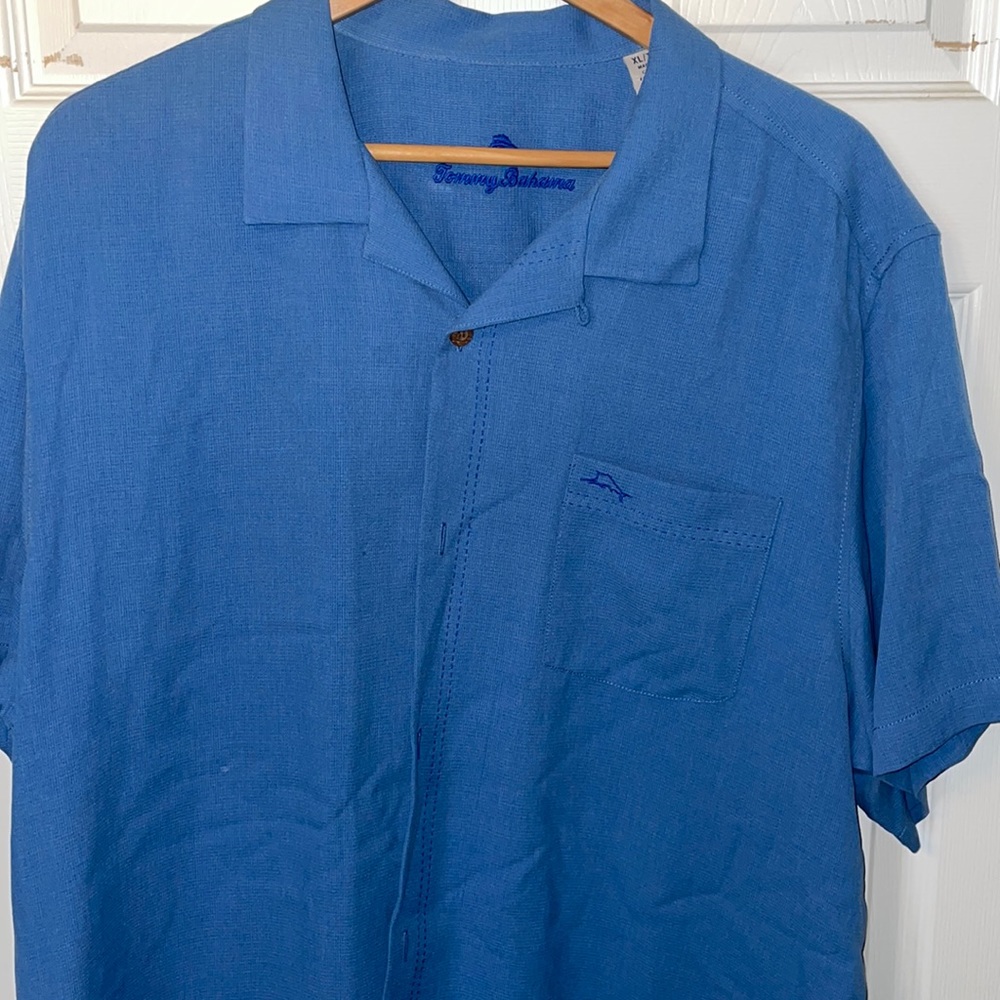 Tommy Bahama Blue button down shirt